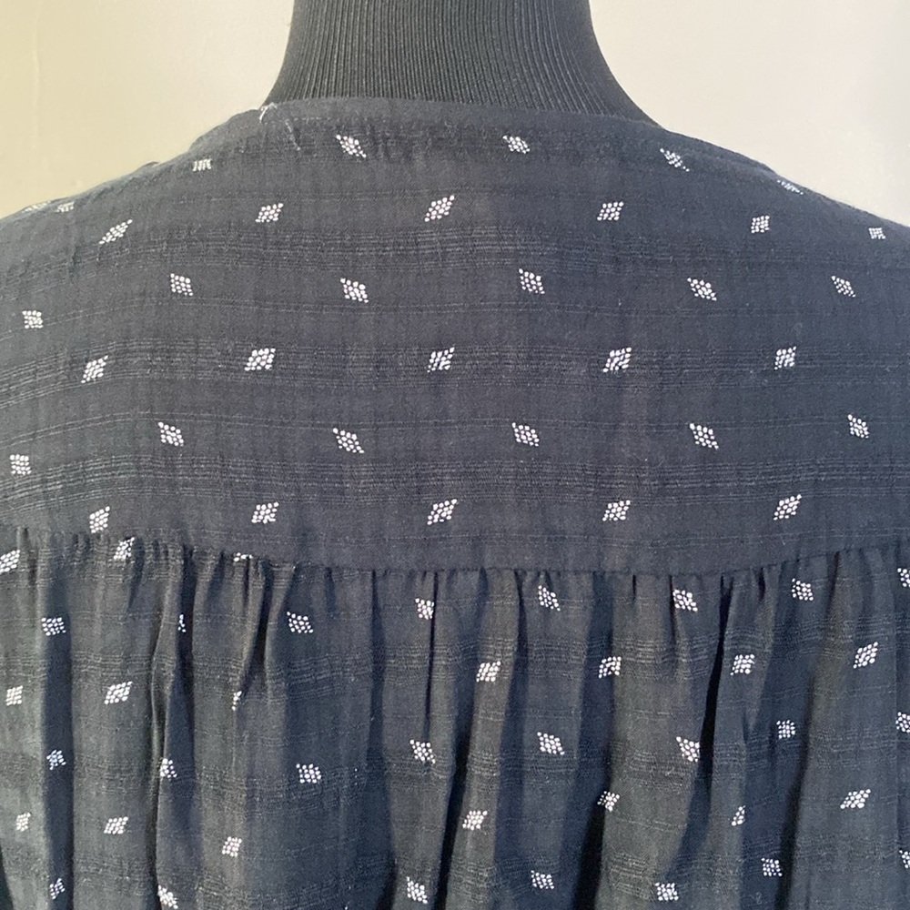 Universal Thread Boho Style Black Wrap Blouse V-N… - image 8